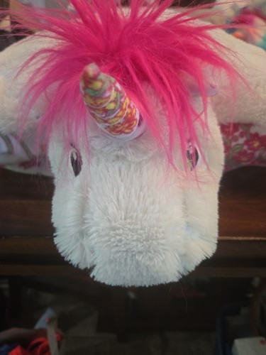 Rare white pink pillow - white,
