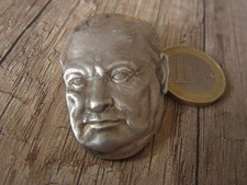 LIBERATION  MAQUIS  RESISTANCE   broche  winston churchill     (libe)