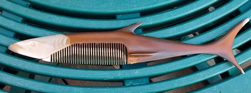 Ancien peigne requin - peigne,