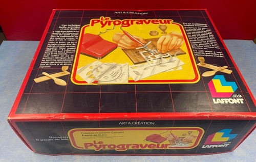 Pyrograveur appareil - pyrograveur, a