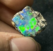 Opale éthiopienne sèche