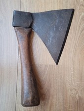 Outil ancien: Hache doloire