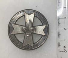 FRANCE-INSIGNE DE BERET Scout FSE FEDERATION DE SCOUTISME EUROPÉEN croix malte
