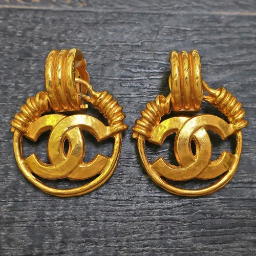 Boucles oreilles clips - d'oreilles,