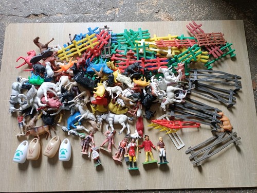 Lot figurines animaux - lot,