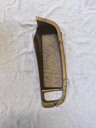 Grille protection radiateur - grille,