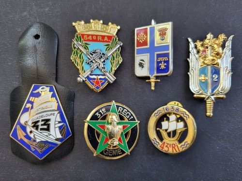 Superbe lot insignes - de,