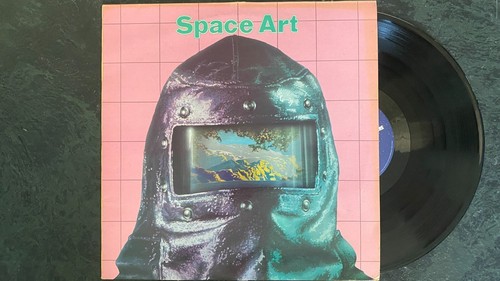 Space art trip - in, head