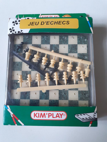 Jeu échecs voyage neuf - jeu, d'échecs