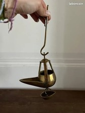 Ancienne lampe à huile en