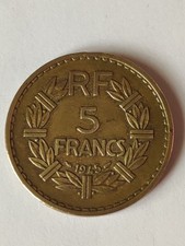 Superbe 5 Francs Lavrillier En Bronze D Aluminium 1945