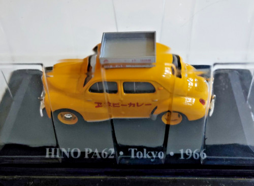 Renault 4cv taxi - taxi, tokyo