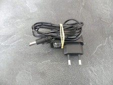 Chargeur pour aspirateur balai