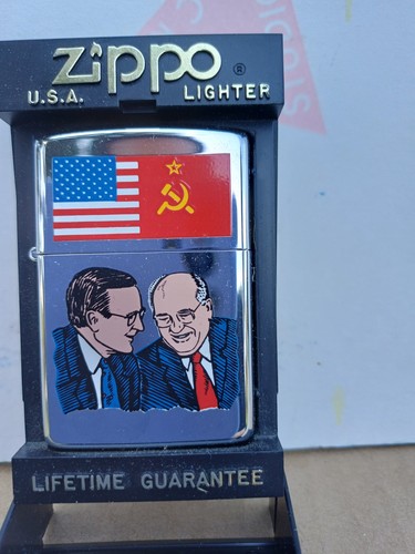 Briquet zippo bush gorbatchev - briquet,