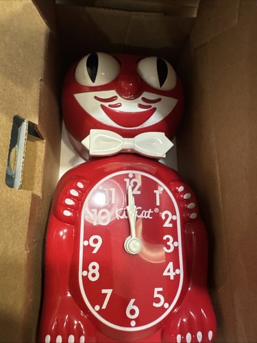 Red kit cat klock wall - wall, clock