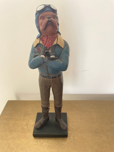 Figurine statue statuette - statue,