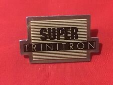 pins SUPER TRINITRON SONY television 1968 multinationale TOKYO JAPON