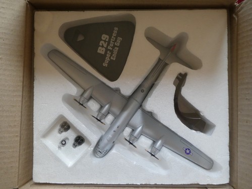 Avion metal boeing - avion,