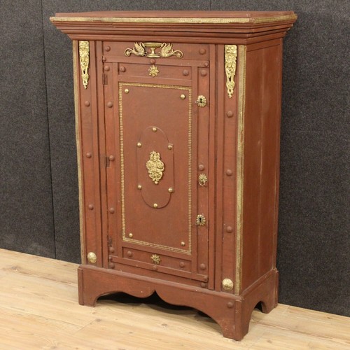 Armoire italienne style ancien