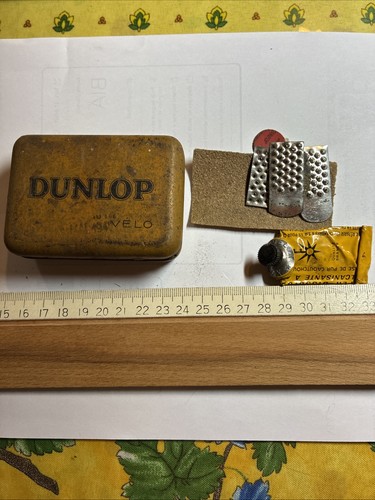 Ancienne boite rustine - ancienne,