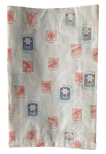 Pochette papier des jeux - pochette,