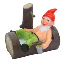 Drôle Nain de Jardin Dans