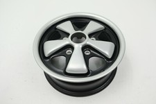 Porsche 911 F Modèle