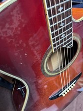 Guitare électro-acoustique
