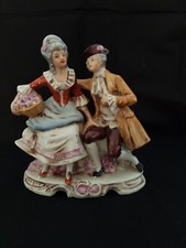 Figurines en porcelaine