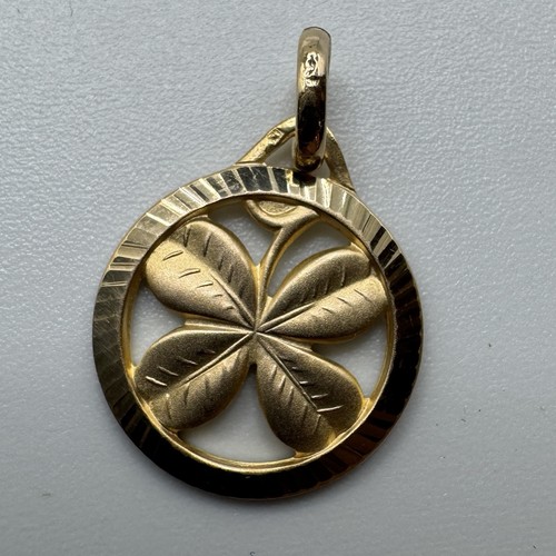 Petit pendentif porte - pendentif, bonheur