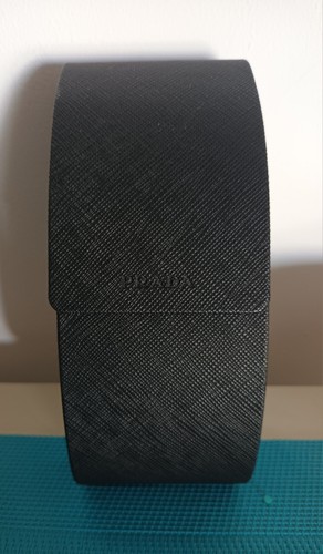 étui lunettes prada noir - lunettes,