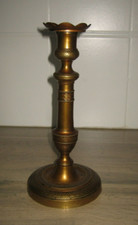 Ancien Chandelier Bougeoir laiton cuivre.. Ciselée