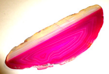 Tranche d'agate polie couleur