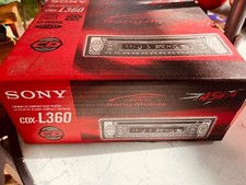 Sony CDX -L330 parfait.
