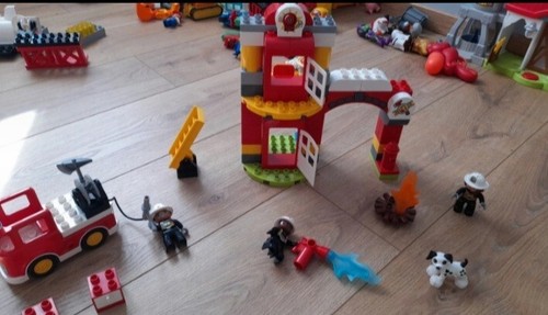 Lego duplo caserne - duplo,