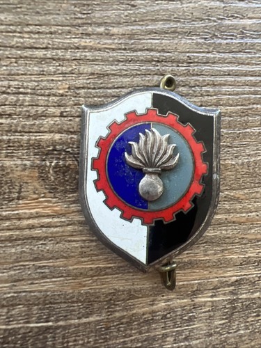 Ancienne medaille insigne - ancienne,