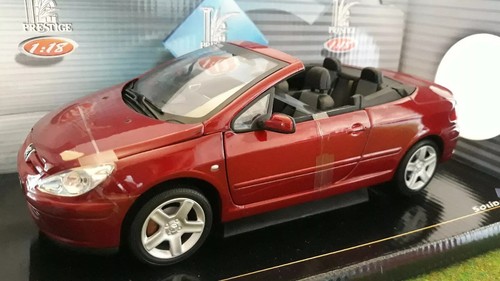 Peugeot 307 rouge cabriolet - cc,