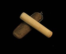 Ancien porte-cigare dans son étui XIXème Art populaire
