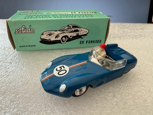 Solido repro panhard - db,