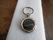 1 PORTE-CLES  champagne