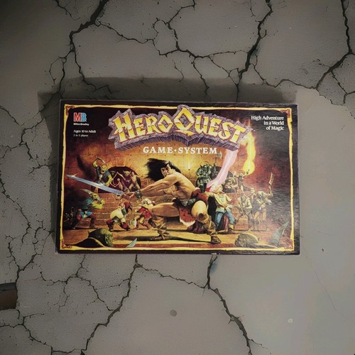Vintage 1989 heroquest - heroquest, board