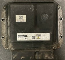 Calculateur moteur ISUZU