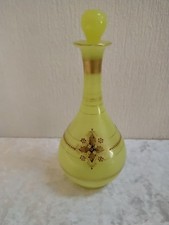 Rare Carafe en opaline de cristal jaune, atelier Desvignes XIXème siècle