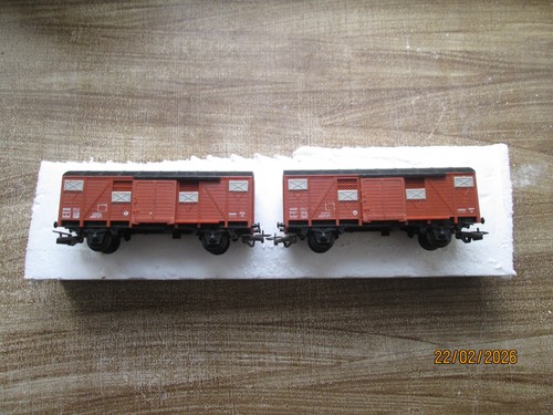 Wagons marchandises - ,
