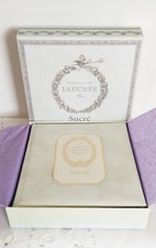 LIVRE CUISINE LADUREE PARIS DANS SA BOITE 2009