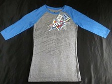 $29.99 NWT NBA Oklahoma City Thunder Womens Sz Small Triblend 3/4 Sleeve T Shirt