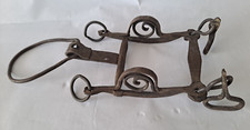 Mors de harnais de cheval en fer forgé ancien