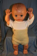 grand poupon poupée Bella **.