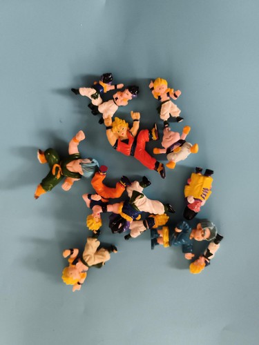 Lot figurines dragon ball - lot,
