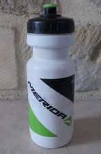 Bidon Gourde cyclisme vélo MERIDA équipe cycliste cycles blanc noir vert
